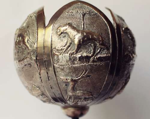 Anglo-Indian repousse pedestal vase weetmeats bowl w animals Lucknow Indian silver India rare