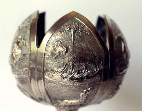 Anglo-Indian repousse pedestal vase weetmeats bowl w animals Lucknow Indian silver India rare