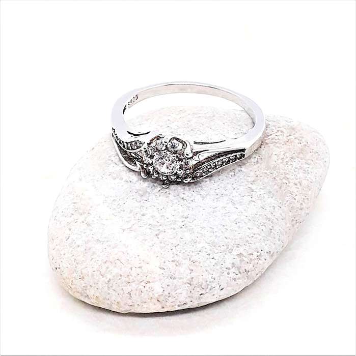 Daisy Cubic Zirconia Sterling Silver Filled Ring