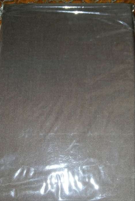 FANTASTIC DEAL! BRAND NEW 24 Piece Bedding And Curtain Bundle
