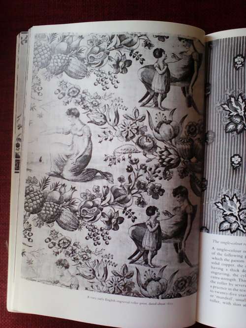 Textile Printing by Joyce Storey. S/C. 188 pp. 1974