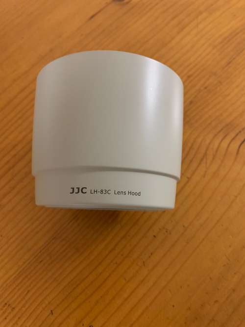 Generic used Lens Hood for Canon EF 100-400mm f/4-5.6L USM IS Lens WHITE