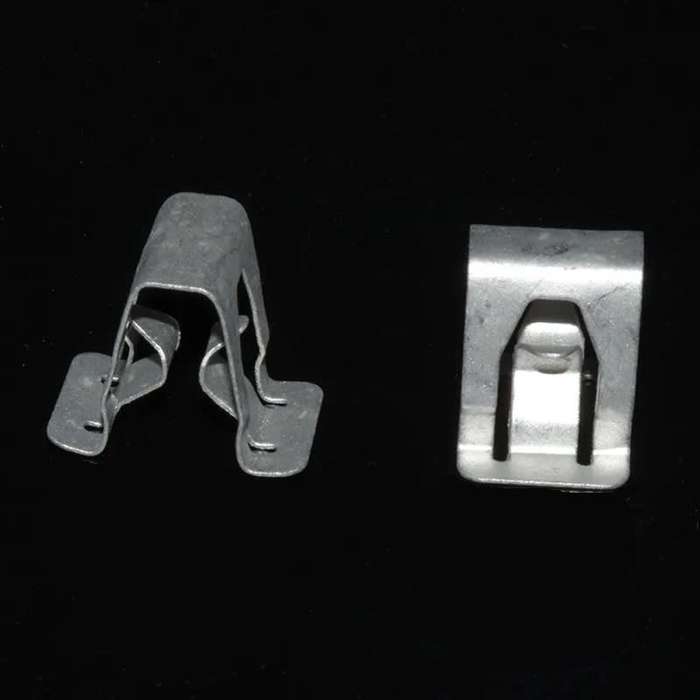 2x Universal Metal Auto Clips