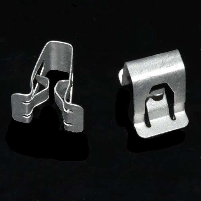 2x Universal Metal Auto Clips