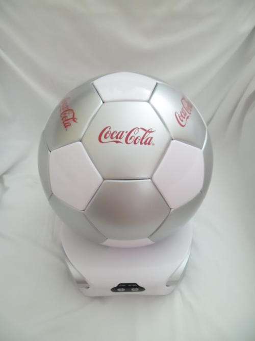 Coca Cola Soocer Ball Cooler/Warmer with car connection!!! LIKE NEW!!! REDUCED R40.00