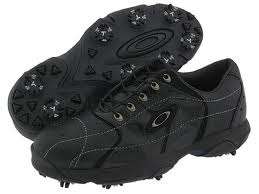 BRAND NEW OAKLEY GOLF SHOES IN ORIGINAL BOX  - BLACK - MODEL: BOW TYE