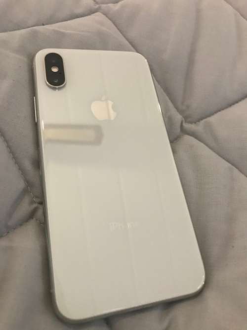 iPhone XS 64Gb
