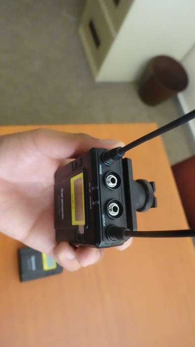 Saramonic UwMic9 RX9 with TX9 UHF Wireless Lavier System