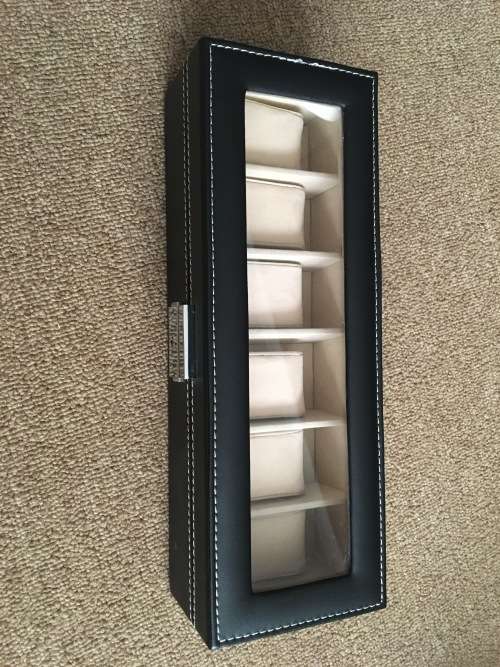 6-slot watch box