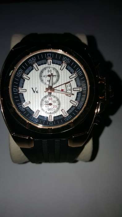 MENS V6 CHRONOGRAPH WACH