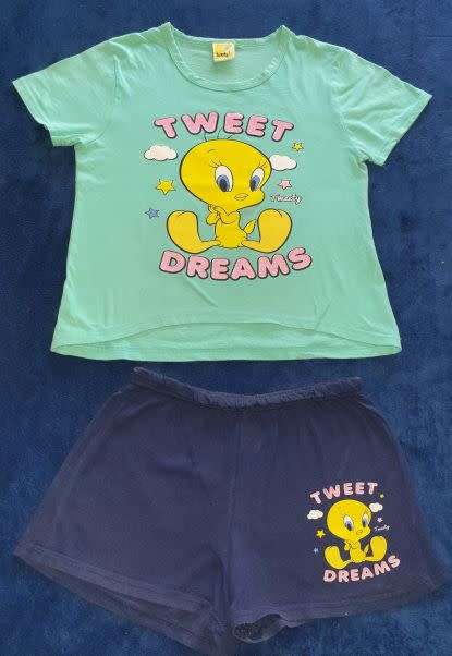 AS NEW!! Girls "Tweety" Summer Pajama Set Age 11-12