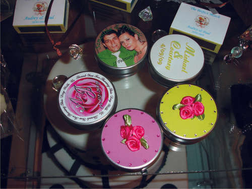 WEDDING FAVOURS, WEDDING FAVORS, GIFTS, MINT TINS, TINS, PART FAVOURS, CHRISTENING