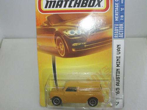 Matchbox Collectable '65 Austin Mini Van #MB07