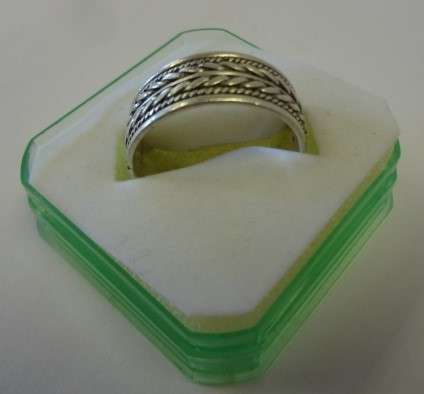 925 Sterling Silver men's ring / weight 6.6g size" Z" as per photo