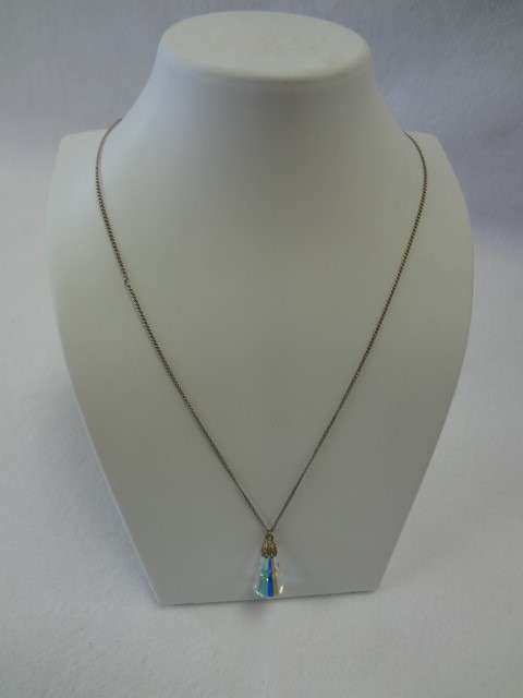 Silver chain with crystal pendant - @ CRAZY R1 start