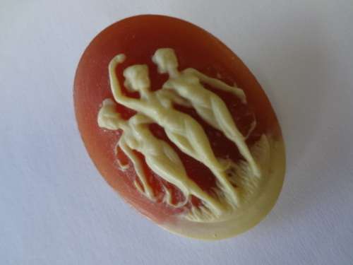 Vintage Costume Jewelry Brooch - as per photo