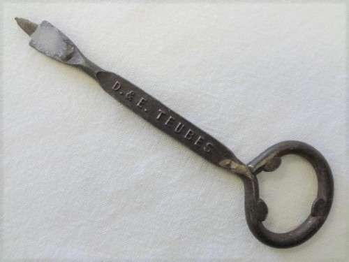 D&E Teubes bottle opener PRICE REDUCED