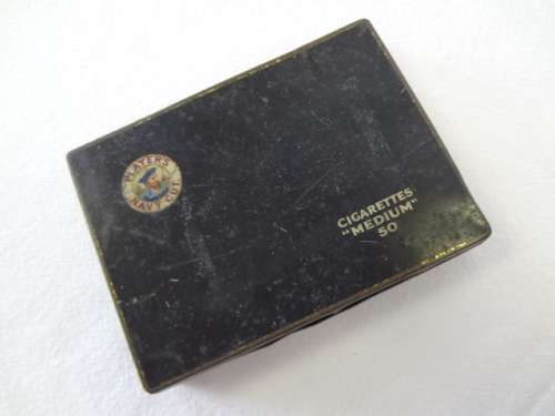 Old cigarette tin - @ CRAZY R1 start