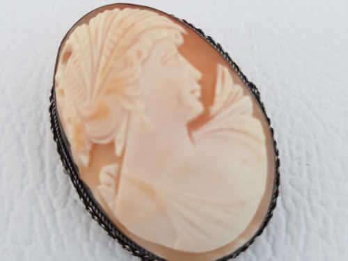 German Silver Cameo Brooch/Pendant 7.8g in Original Box as per photo