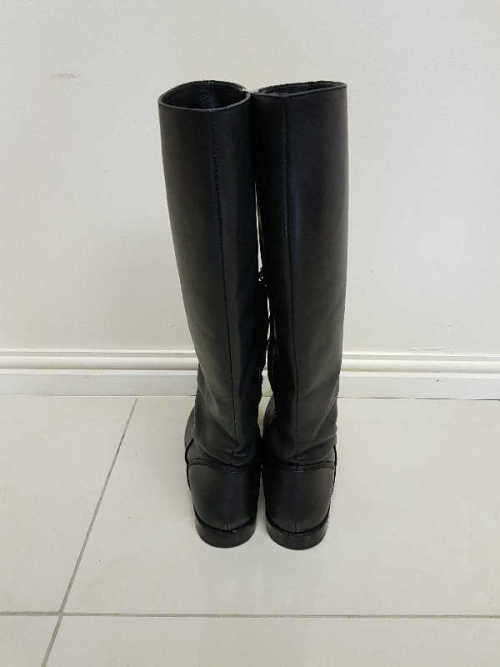 Genuine Leather Trenery Ladies Boots PRICE REDUCED as per photo