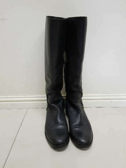 Genuine Leather Trenery Ladies Boots PRICE REDUCED as per photo
