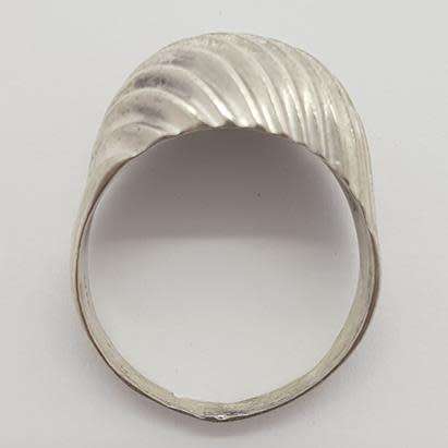925 Sterling Silver Ring weight 3,6g as per photo