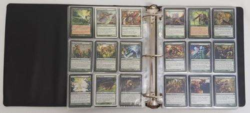 Lot of 1200+ Magic the Gathering Trading Cards in 2 Albums as per photo