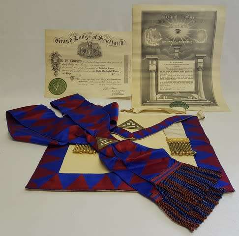 Free Mason Apron with Certification as per photo