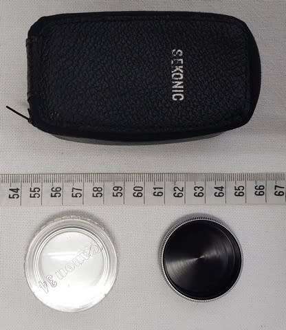 Canon Camera Motor Zoom 8 with extra lens in case made in Japan  as per photo