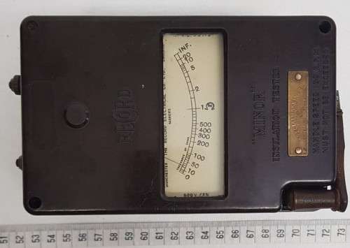 WWII Military BAKELITE Minor Insulator Tester in wooden case as per photo