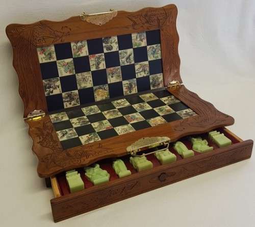 Vintage High Class Chinese Chess set with Faux Jade and Faux Ivory pieces - as per photo