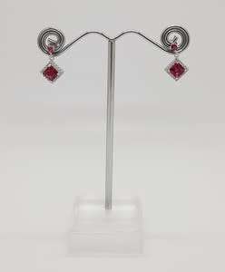 925 Sterling Silver Earrings weight 2,1g as per photo