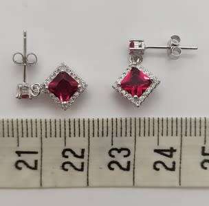 925 Sterling Silver Earrings weight 2,1g as per photo