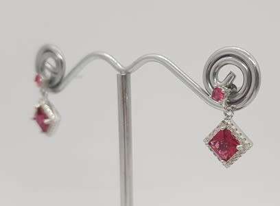 925 Sterling Silver Earrings weight 2,1g as per photo