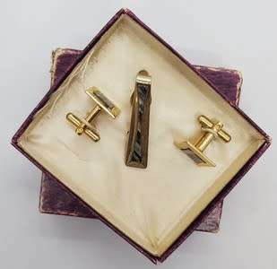 Vintage Pair of Cufflinks and Tie Pin as per photo