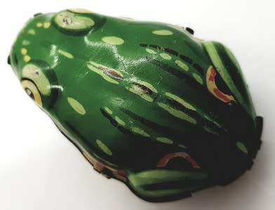 1950`s Wind-up Lithographed Tin Plate Toy Frog made in Germany as per photo
