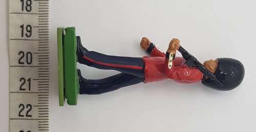 British Queen`s Guard Lead Figurine with machine gun as per photo