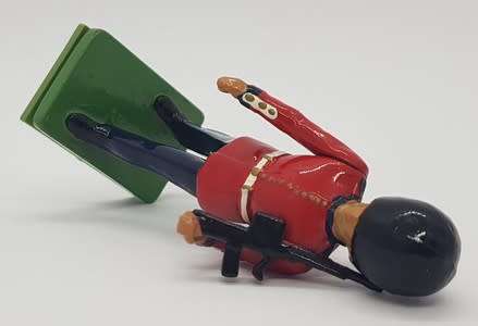 British Queen`s Guard Lead Figurine with machine gun as per photo