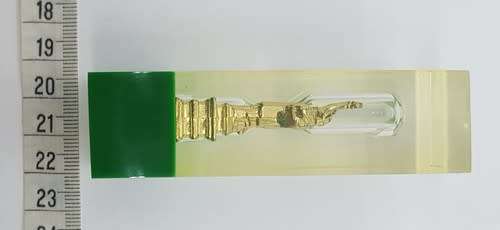 Hourglass with Statue of Liberty (miniature) as per photo