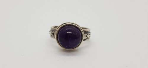 925 Sterling Silver Ring weight 7.1g size P as per photo