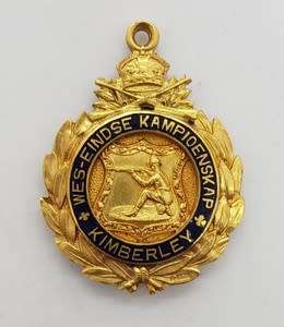 West End Championship / Wes-Eindse Kampioenskap Kimberley Hallmarked 375 10.4g 9ct Medallion asp