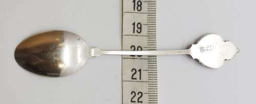 Antique Sterling Silver Lake Louise Teaspoon weight 8.6g as per photo