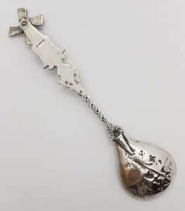 Dutch Silver Souvenir Spoon- Moving Windmill- Hallmarked, Made in Holland weight 19.4g as per photo
