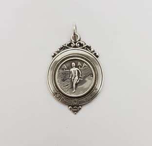 Antique Silver Medal Pendant English Silver Hallmarked weight 4.7g as per photo