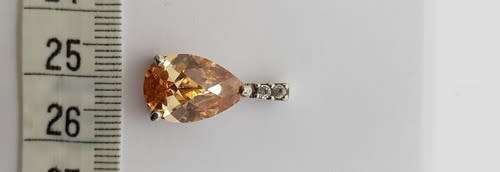 Sterling Silver Pendant Peach Coloured Pear-Shaped Stone Beautiful Facets weight 3.3g as per photo