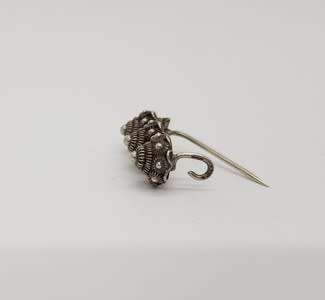 Vintage Sterling Silver Brooch weight 3.4g as per photo