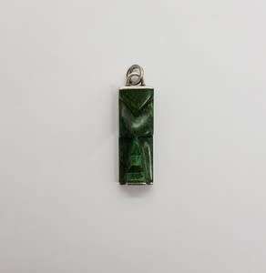 Sterling Silver Malachite Tribal Carved Face Mask Pendant weight 6.3g as per photo