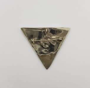 Vintage Ethnic Alpaco Mexico Triangle Floral Motif Brooch with Mop and Abablone Detail weight 7.8g