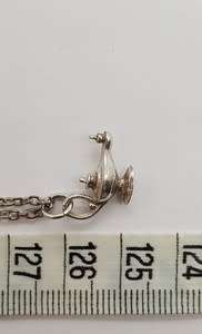 925 Sterling Silver Vintage Lantern Pendant and Chain weight 4.3g as per photo