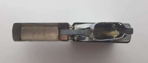 Souvenir Lighter as per photo